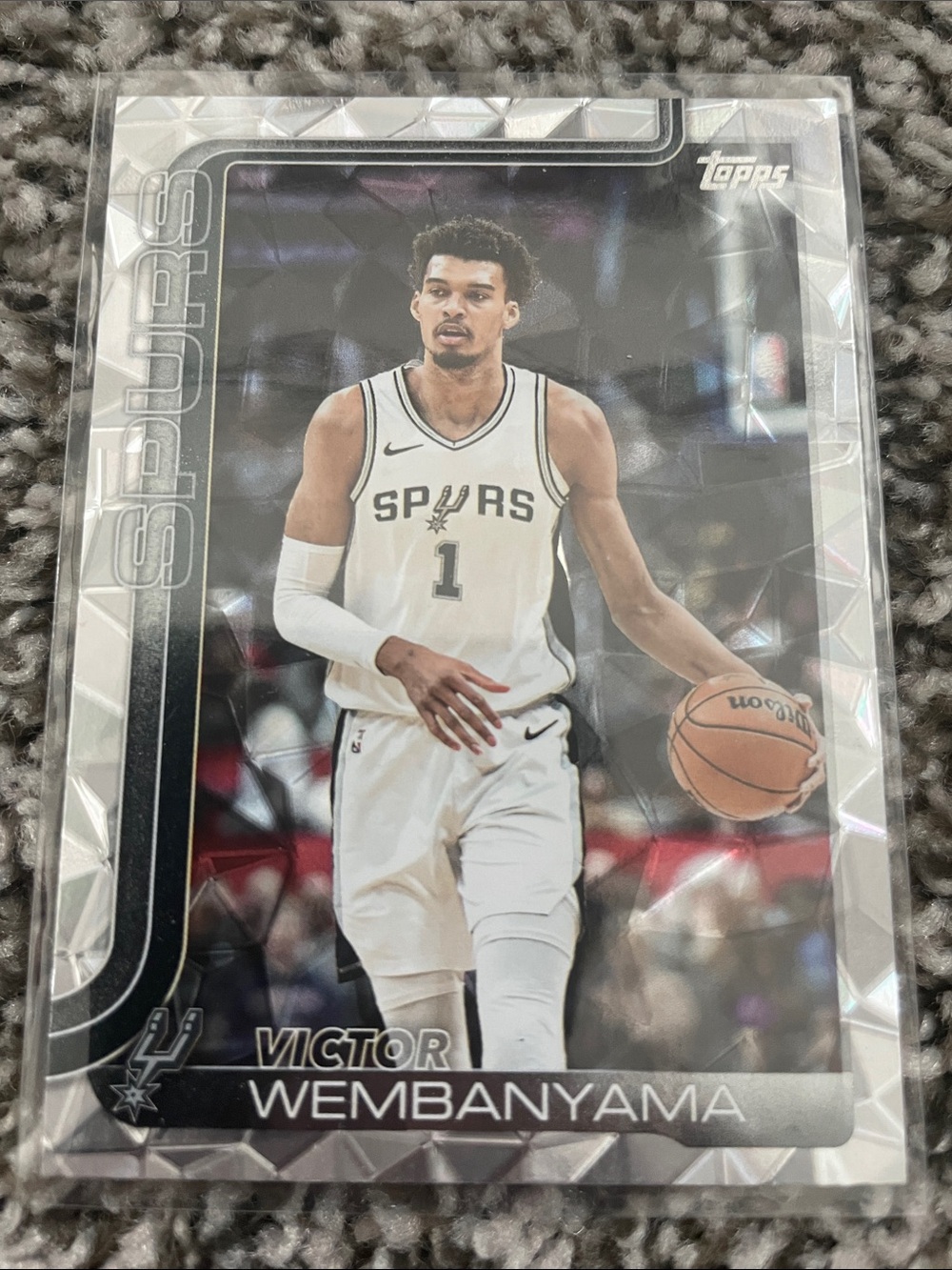 Topps Basketball Victor Wembanyama Spurs Card Great Condition DEAL OF THE DAY!!!